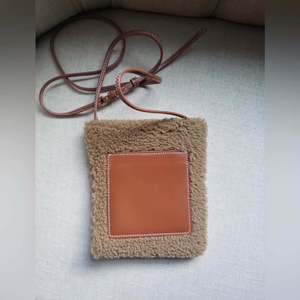 Brand New STAUD Shearling Eve Phone Crossbody Bag - Picture 7 of 16